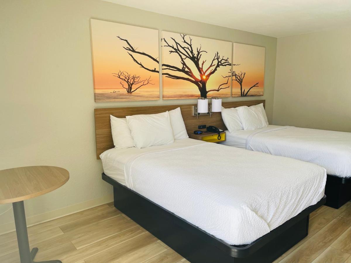 Days By Wyndham Hood Hotel Killeen